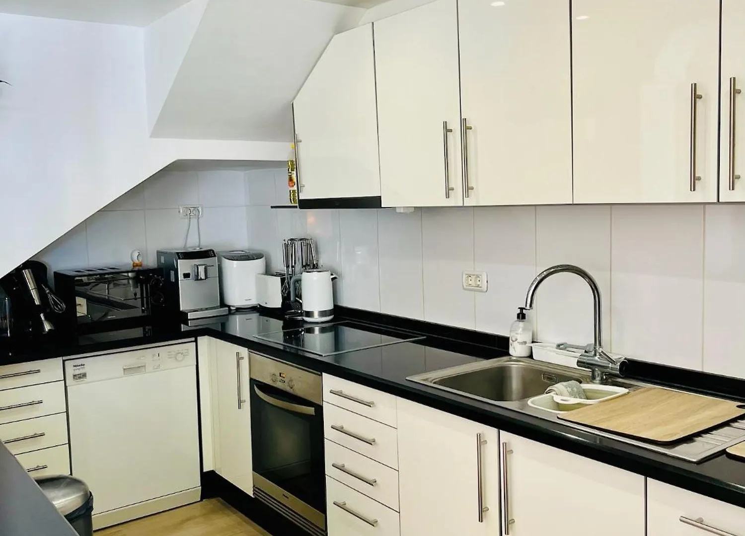 Villa With Sea View And Luxury Heated Pool San Miguel de Abona